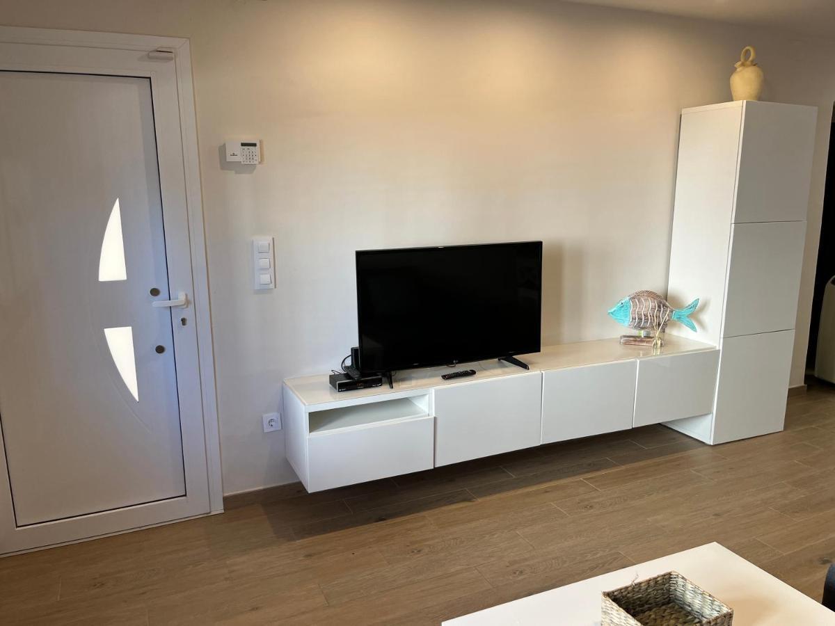 Apartamento En La Playa. Free Parking. Free Wifi L' Escala Luaran gambar
